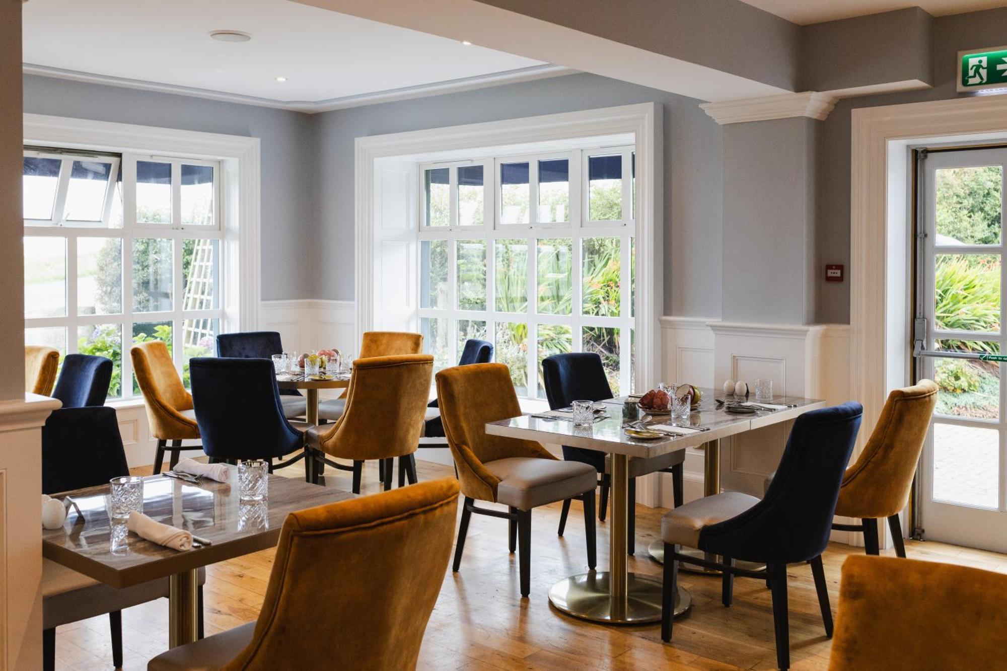 Gray'S At Bushmills Hotel ภายนอก รูปภาพ